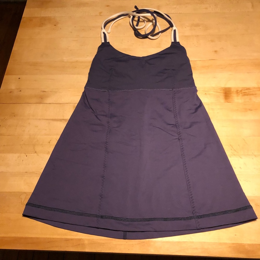Lululemon top